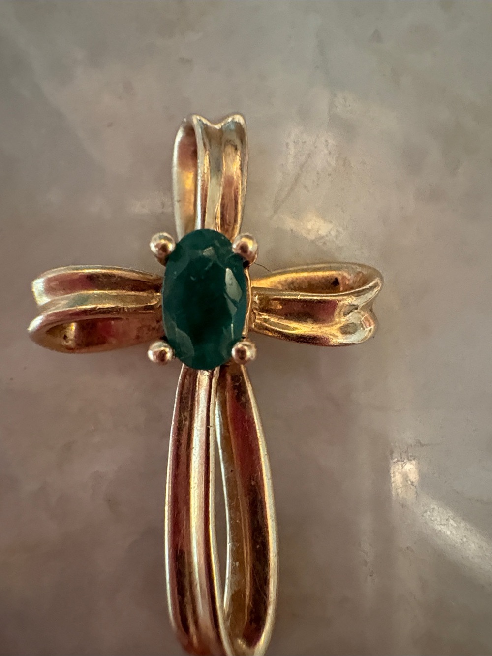 solid 10k Genuine Emerald cross pendant